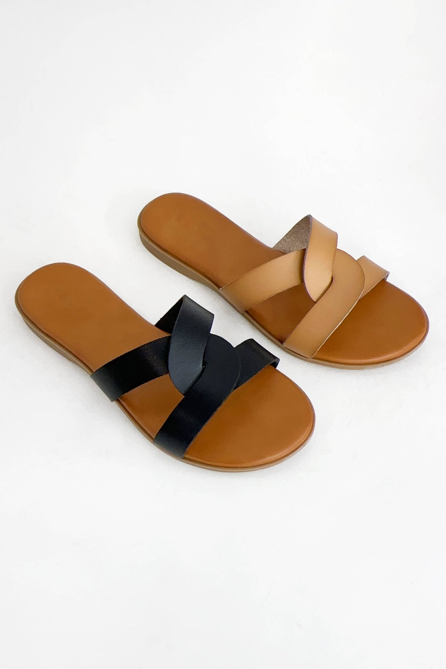BLACK TWISTED STRAP SLIP-ON SANDAL