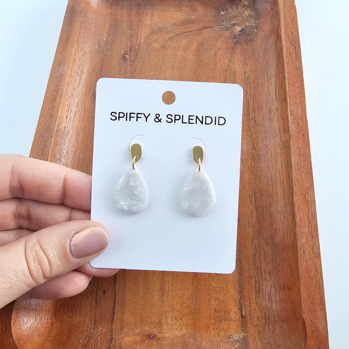 Leah Earrings - Pearl // Jewelry, Gift