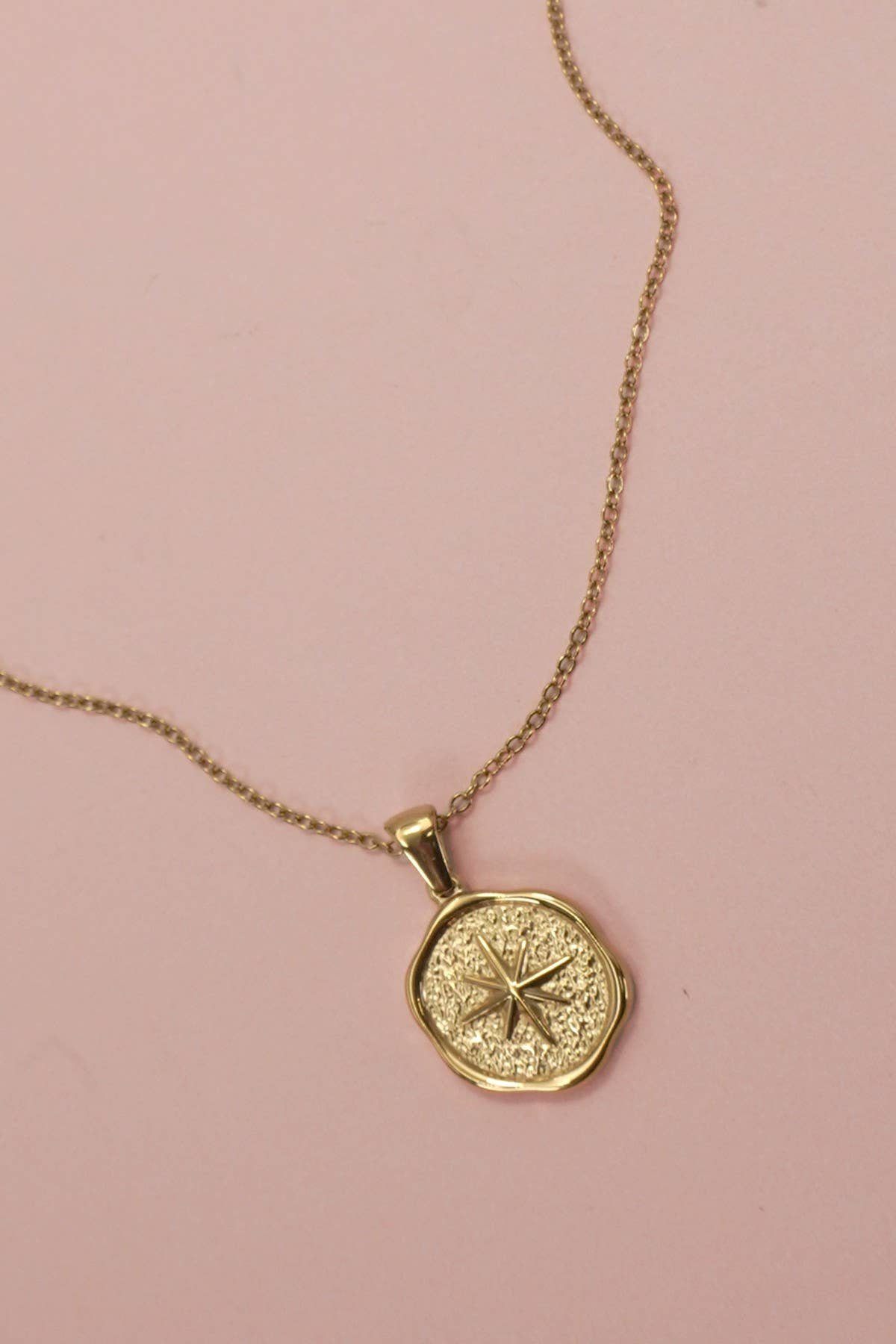 Gold Pendant Star Necklace