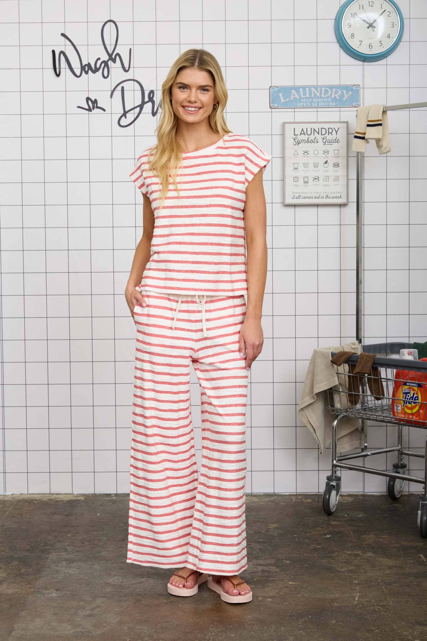 STRIPE DRAWSTRING WIDE LEG KNIT LOUNGE PANTS