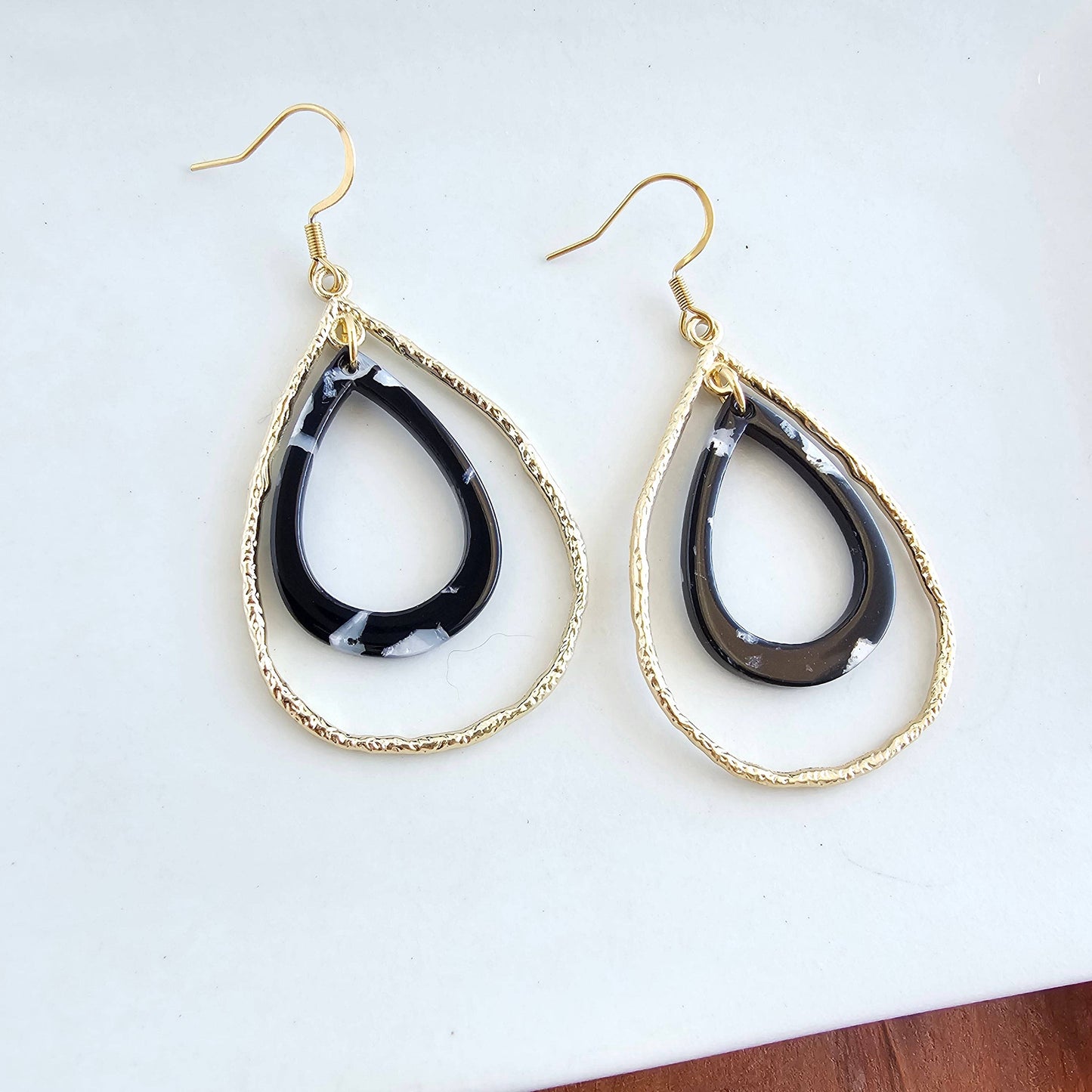 Onyx Black Savannah Earrings