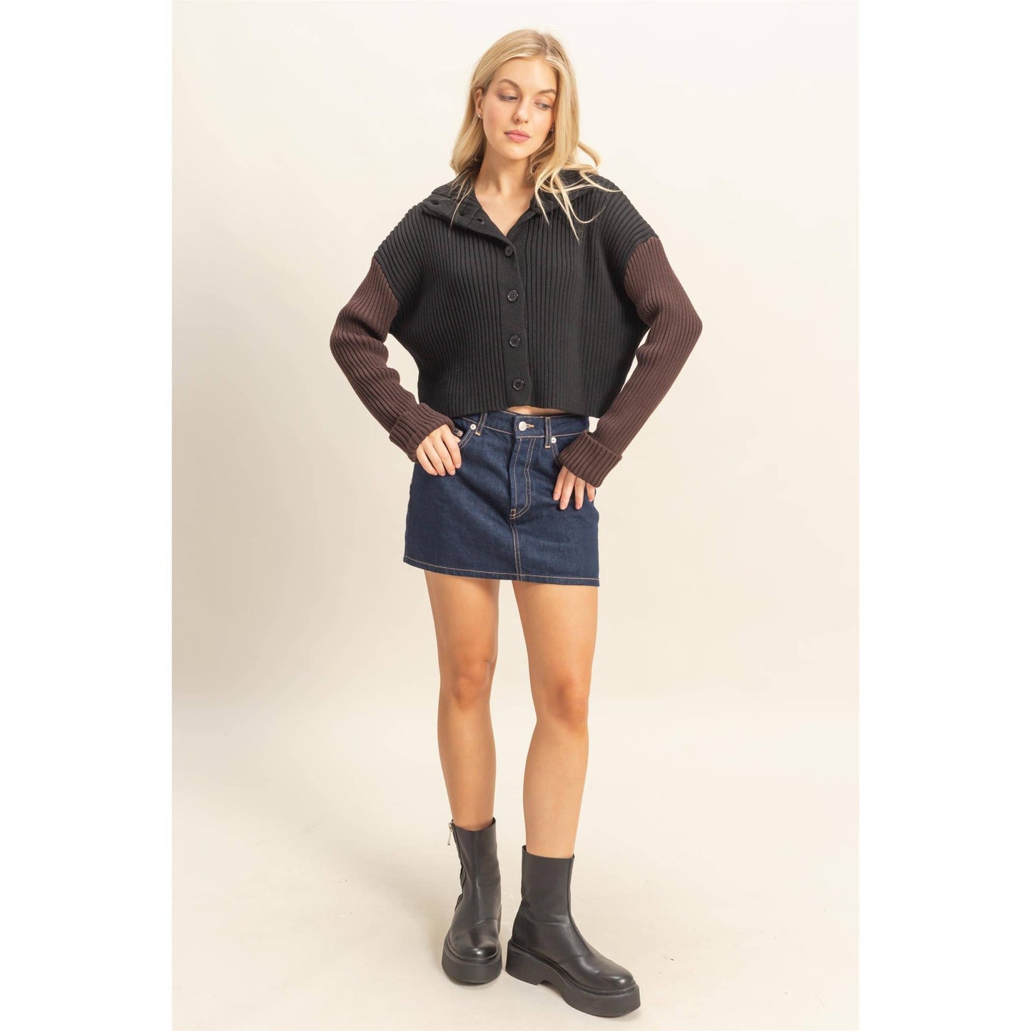 Contrasting Sleeve Sweater Cardigan