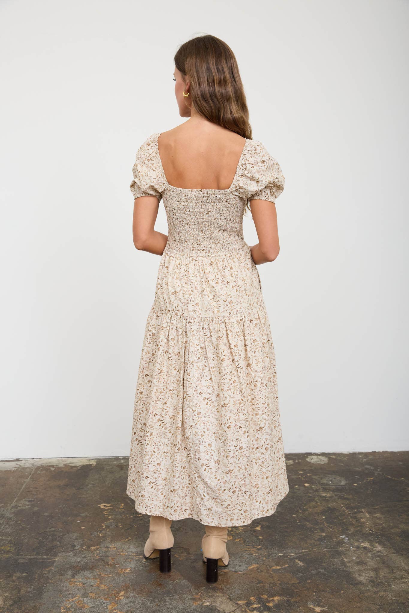 Light Khaki Floral Smocked Puff Sleeve Midi Dress