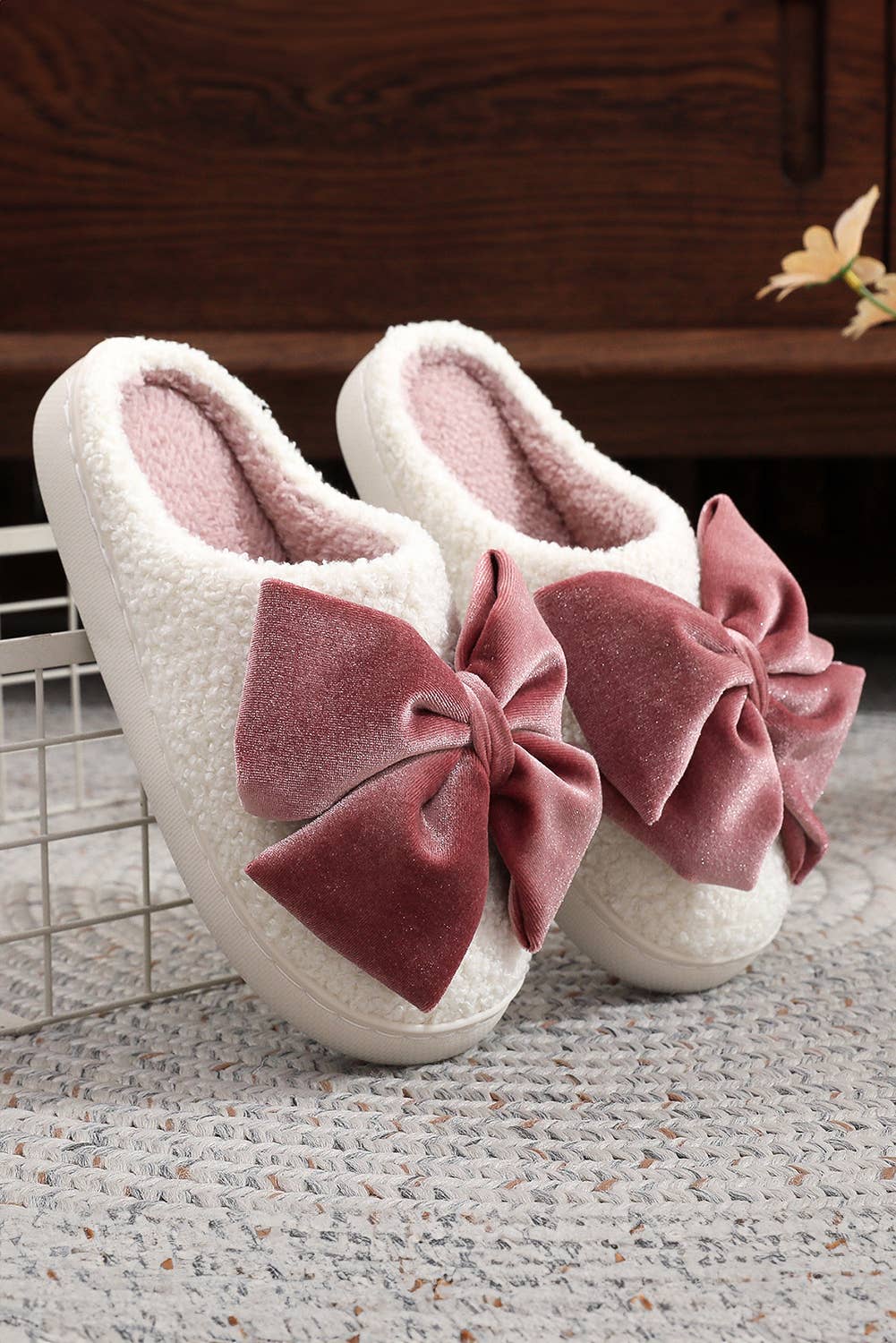 Pink Bow Plush Slippers