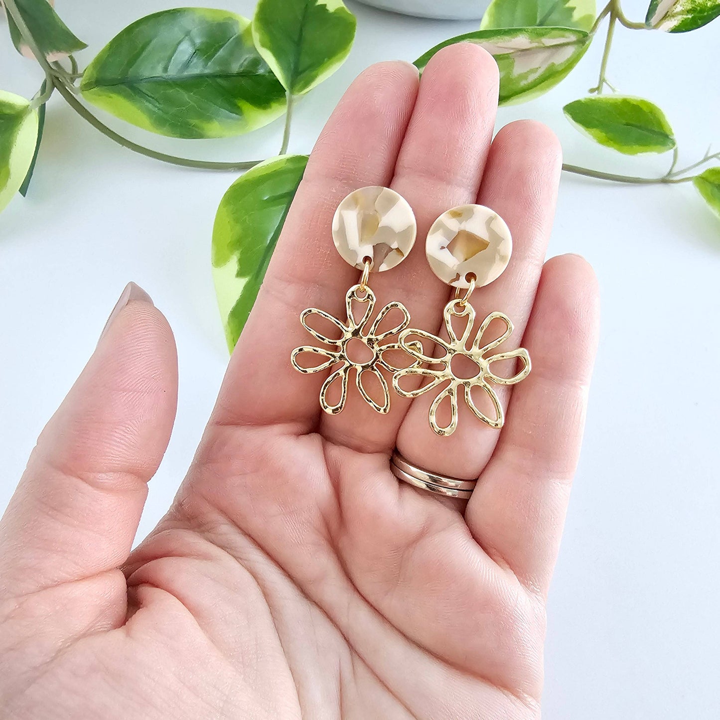 Daffodil Addy Earrings