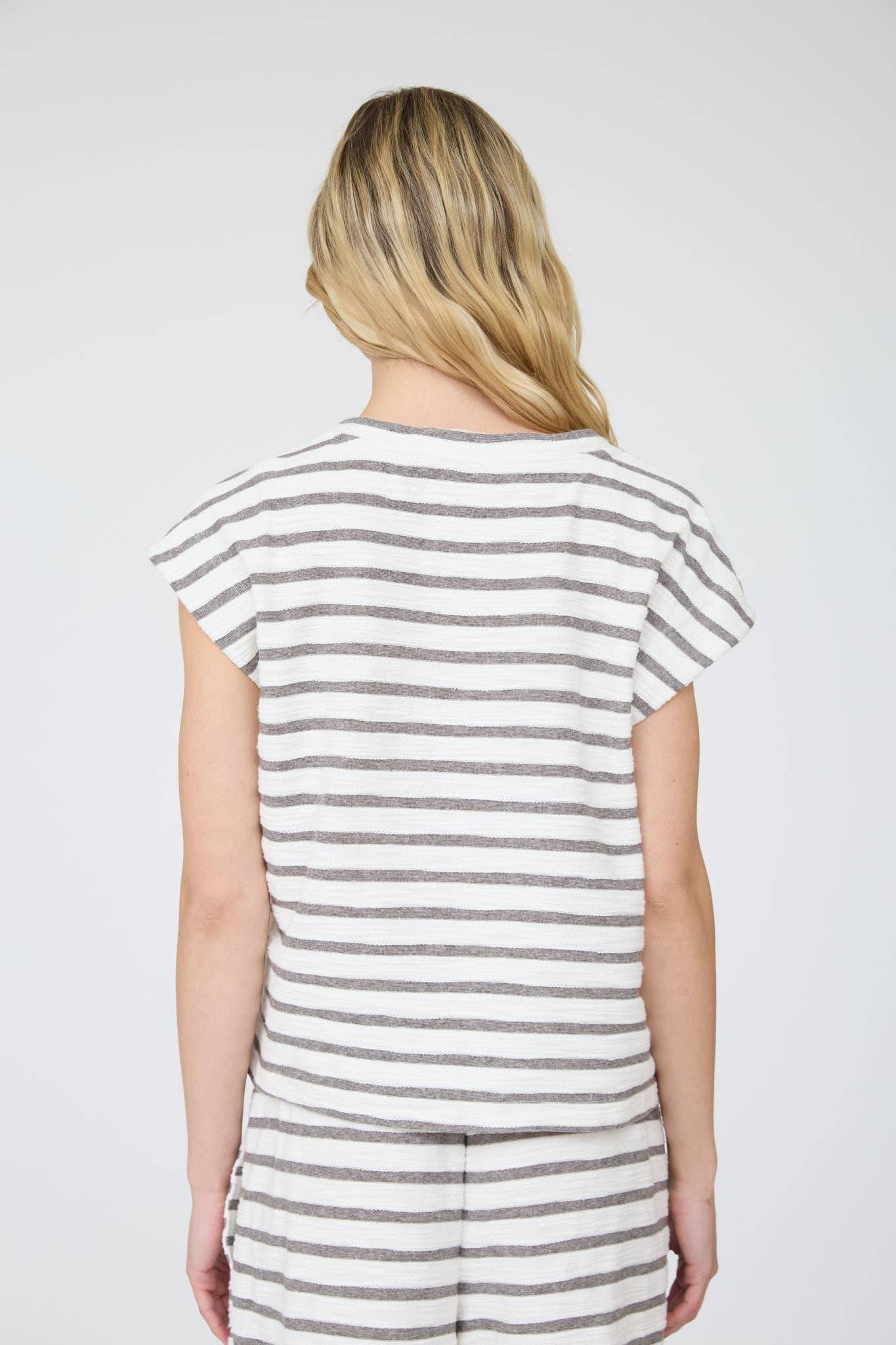 STRIPE ROUND NECK SHORT SLEEVE KNIT TOP