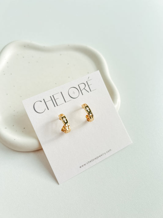Cheloré Infinity Cross Hoops