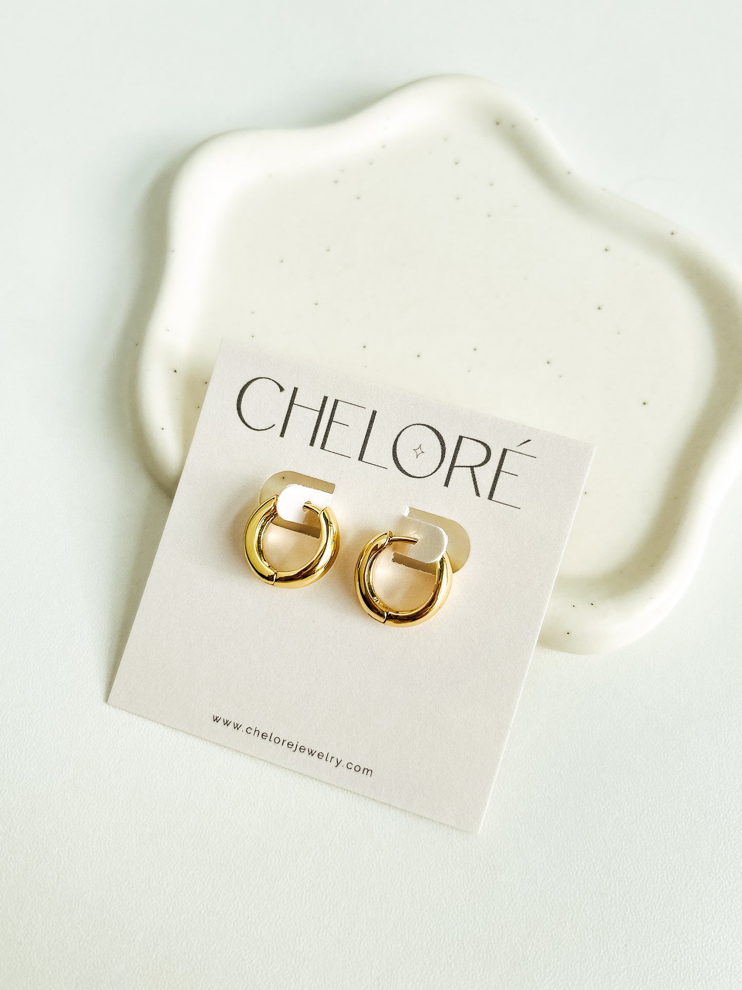 Cheloré Smooth Round Hoops