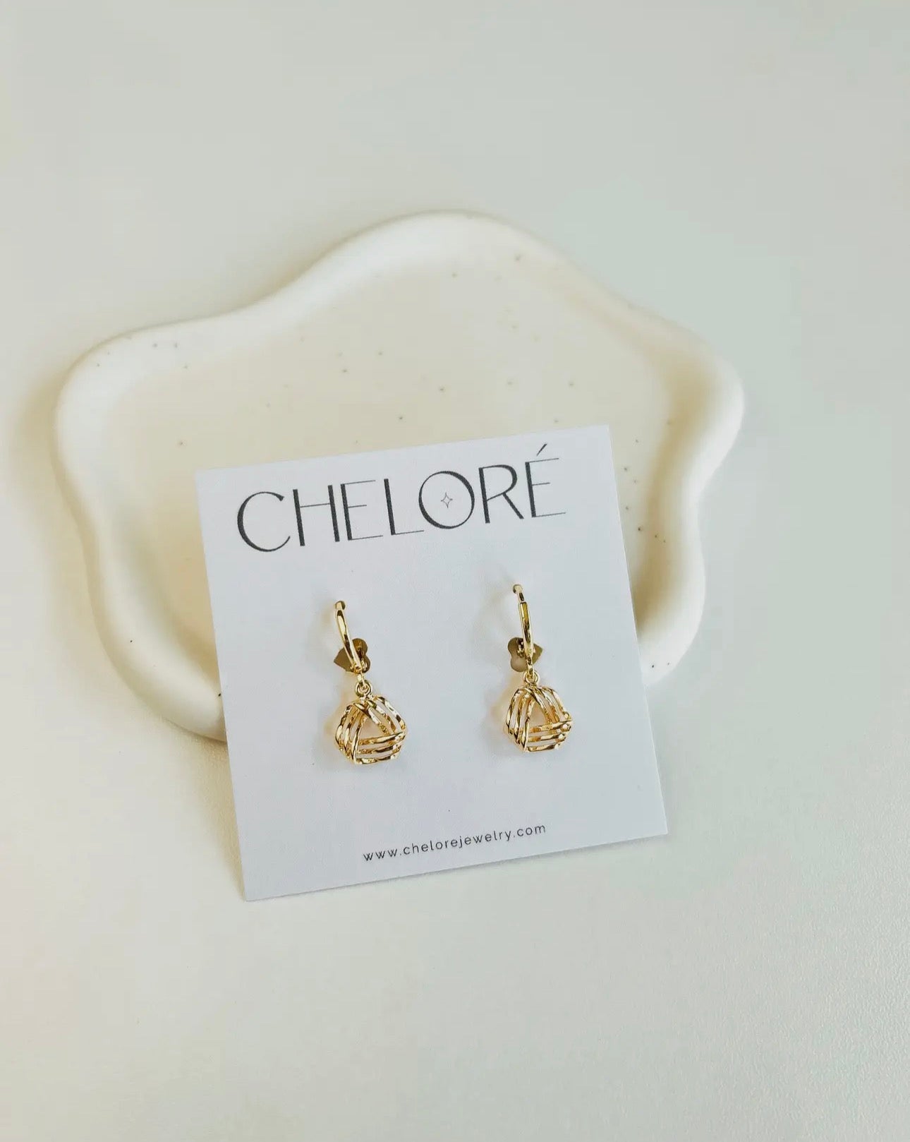 Cheloré Knot Dangle Earrings