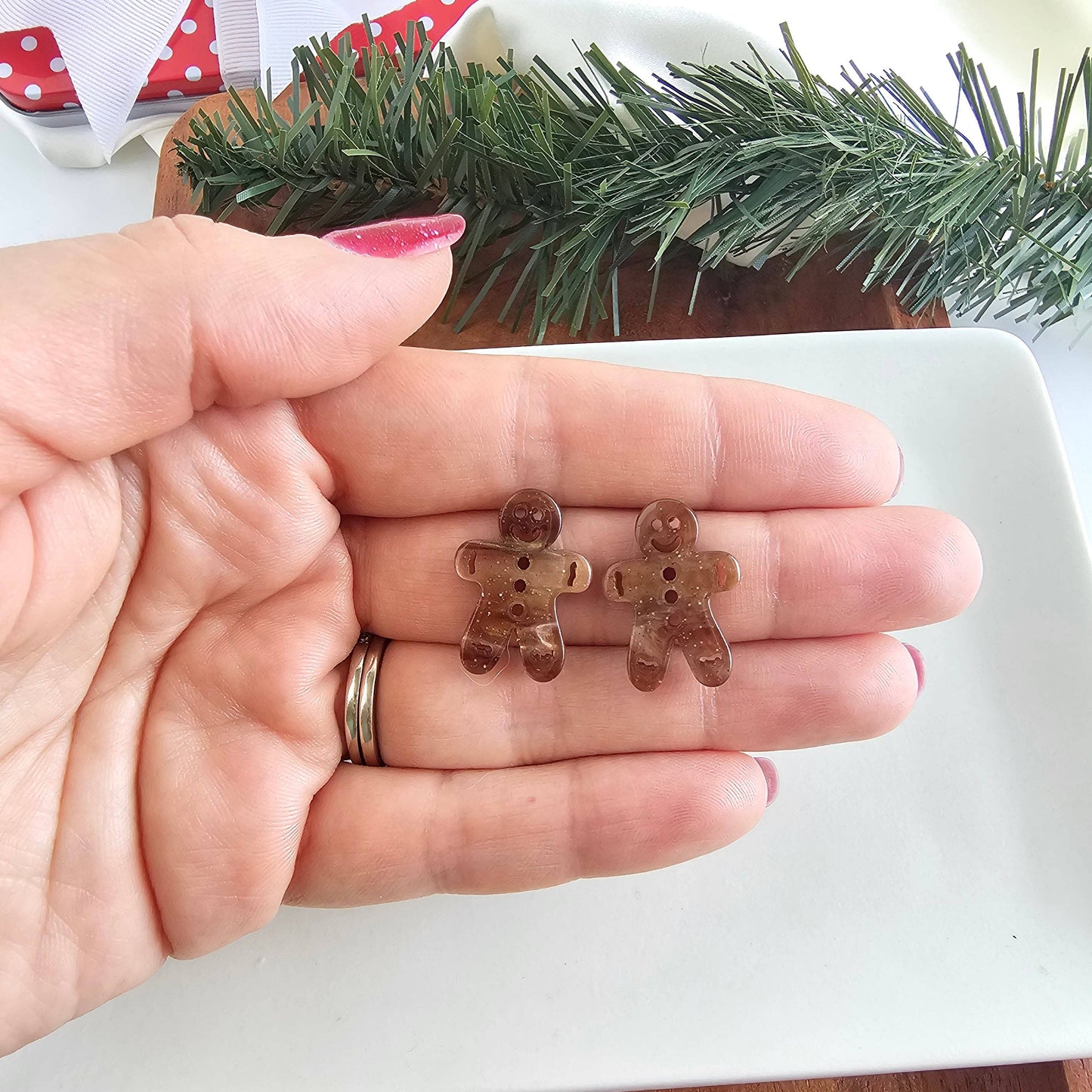 Gingerbread Shimmer Studs