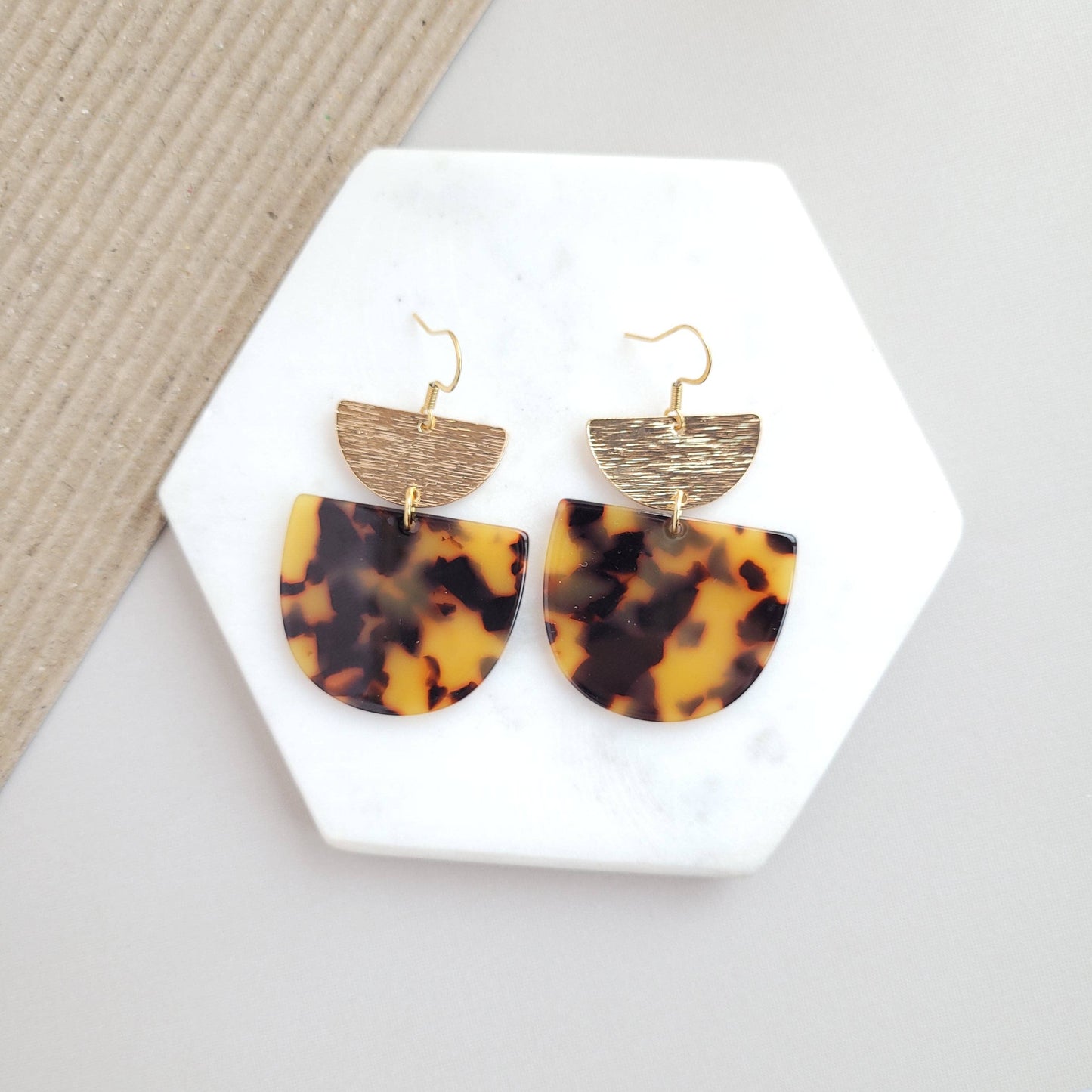 Harper Earrings - Tortoise // Jewelry, Fall