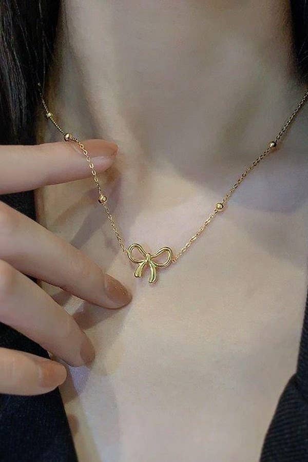 Gold Bow Necklace