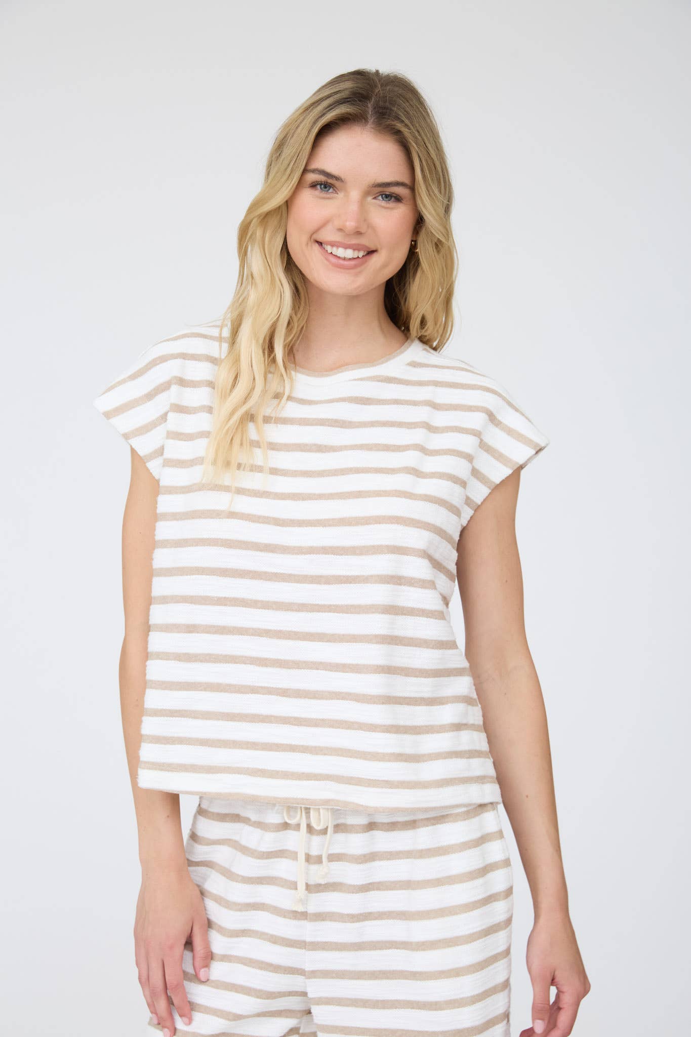 STRIPE ROUND NECK SHORT SLEEVE KNIT TOP